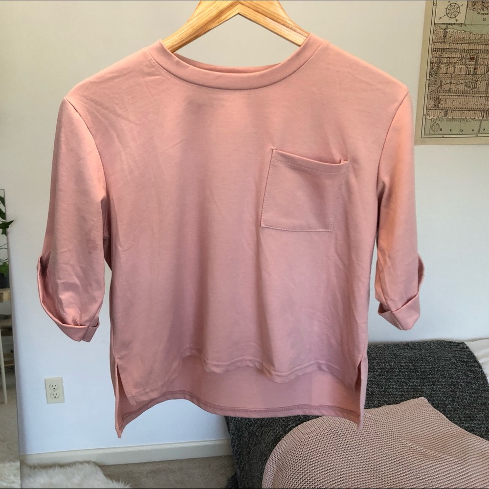 Cotton candy pink pastel tshirt with small pocket
